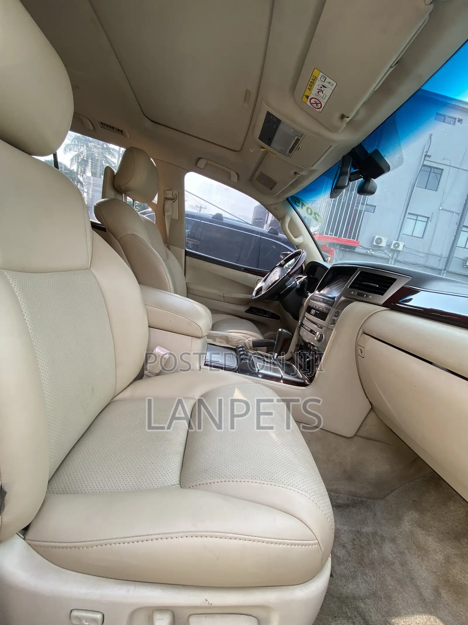Lexus LX 2015 Gray