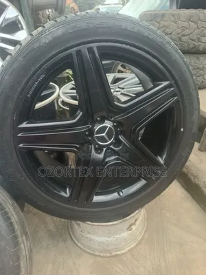 21inches Rim Wit Tyres for Ml 350 Mercedes Benz Wit Tyres