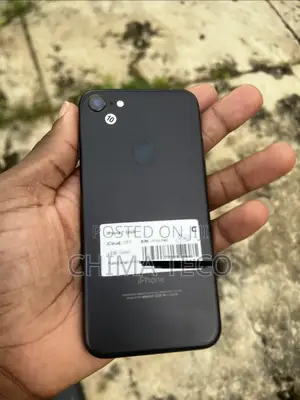 New Apple iPhone 7 32 GB Black
