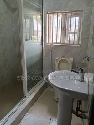 3bdrm Apartment in Ikeja Gra for rent