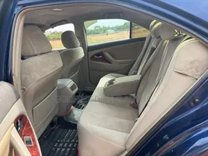 Toyota Camry 2010 Blue