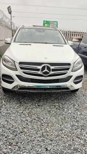 Mercedes-Benz GLE-Class GLE 350 2017 White