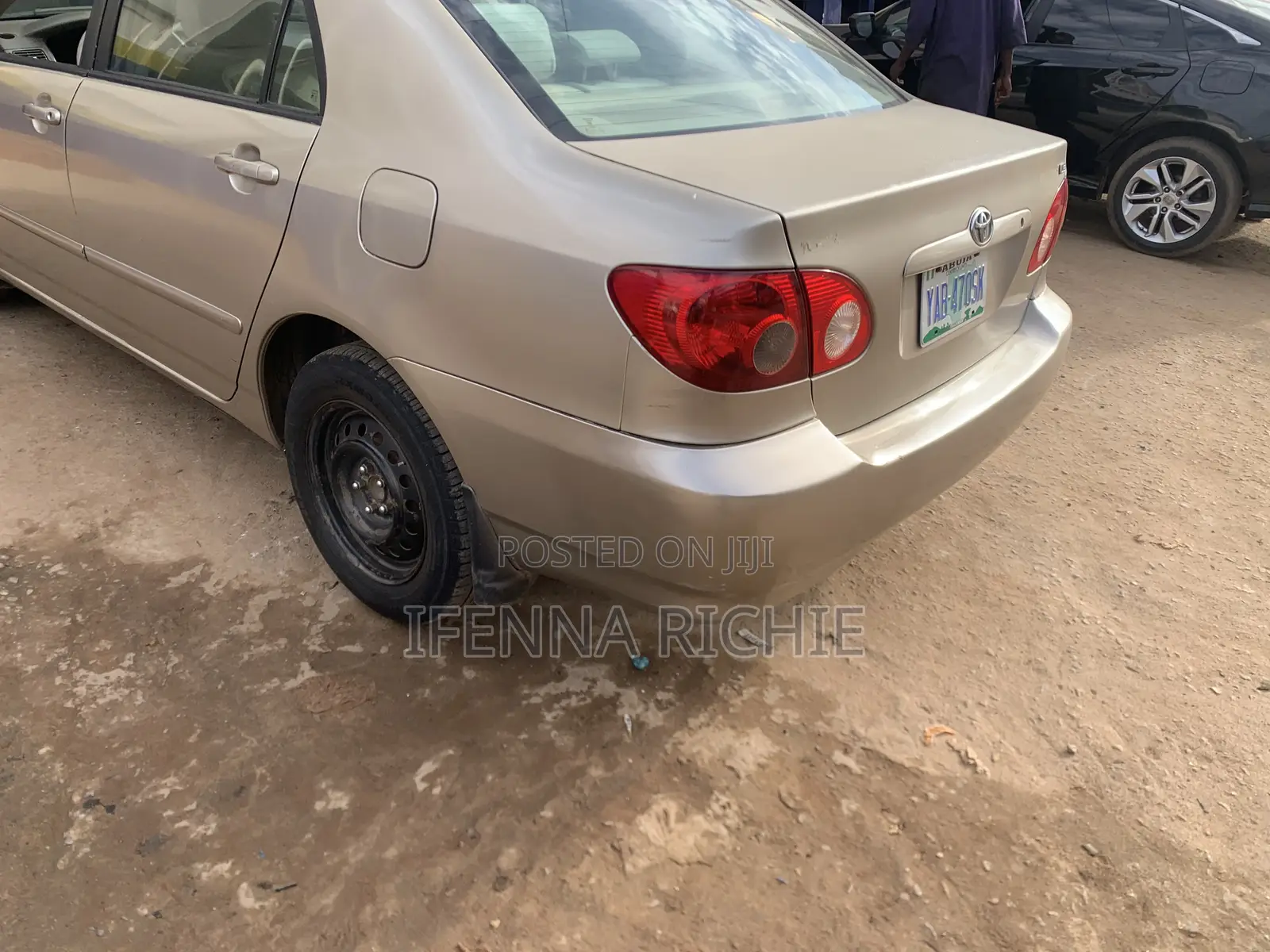 Toyota Corolla LE 2007 Gold