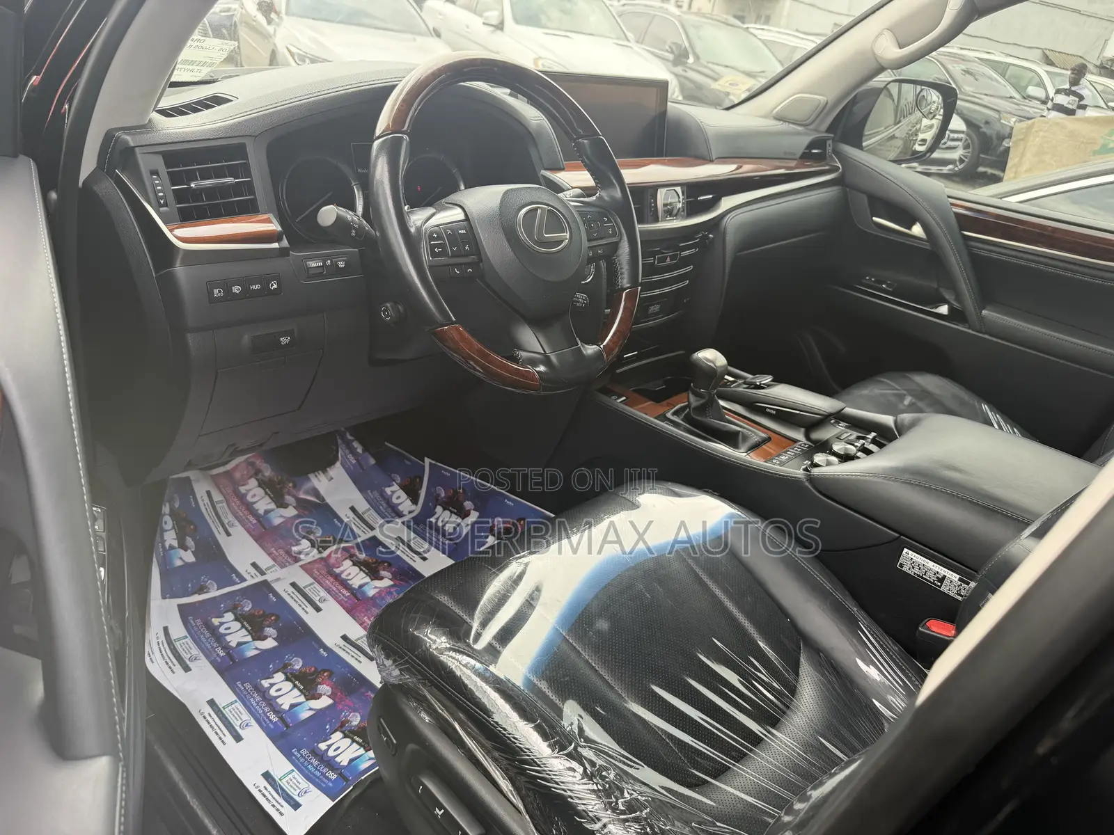 Lexus LX 570 AWD 2016 Black