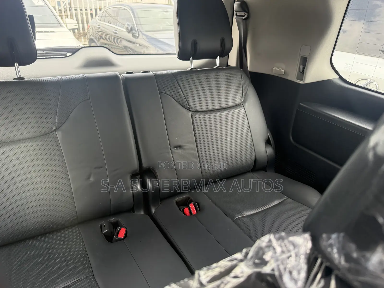 Lexus LX 570 AWD 2016 Black