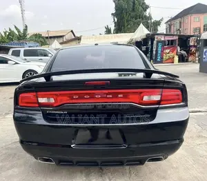 Dodge Charger 2012 Black