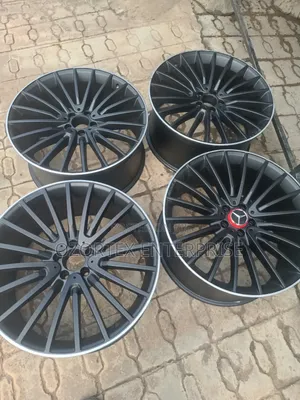 19rim Red Wit Tyres and 22 Rim Benz Wit Tyres
