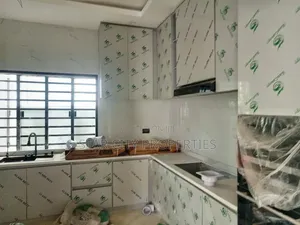 5bdrm Duplex in Ikeja Lagos, Adeniyi Jones for rent