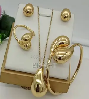 Jewelries and Accessories