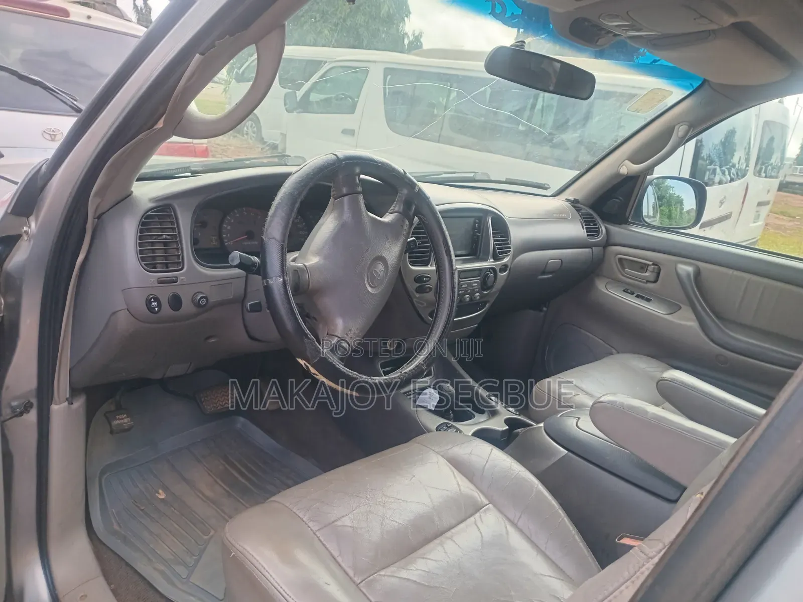 Toyota Sequoia 2003 Gray