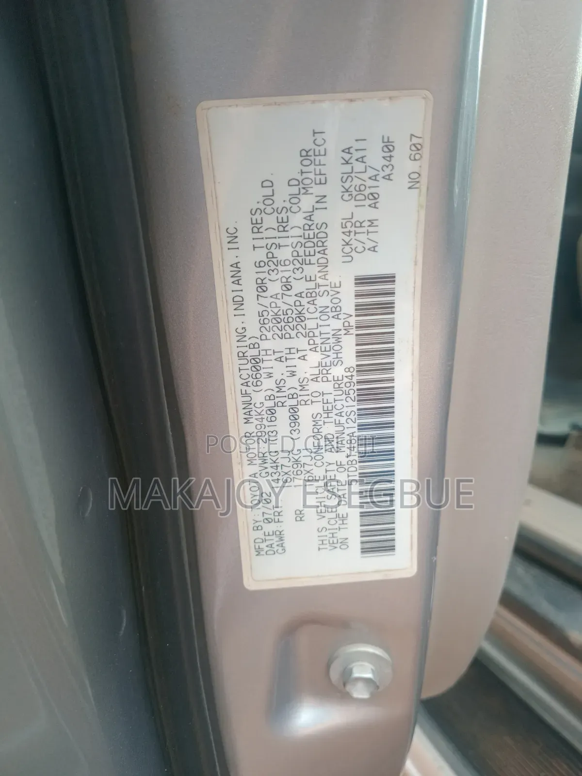 Toyota Sequoia 2003 Gray