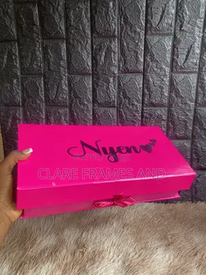 Money Bundle Flip Box