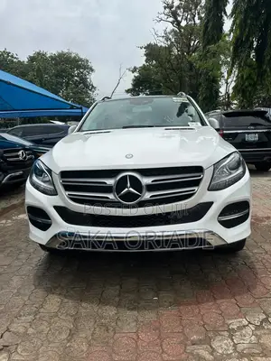 Mercedes-Benz GLE-Class 2017 White