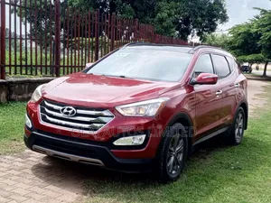 Hyundai Santa Fe 2016 Red