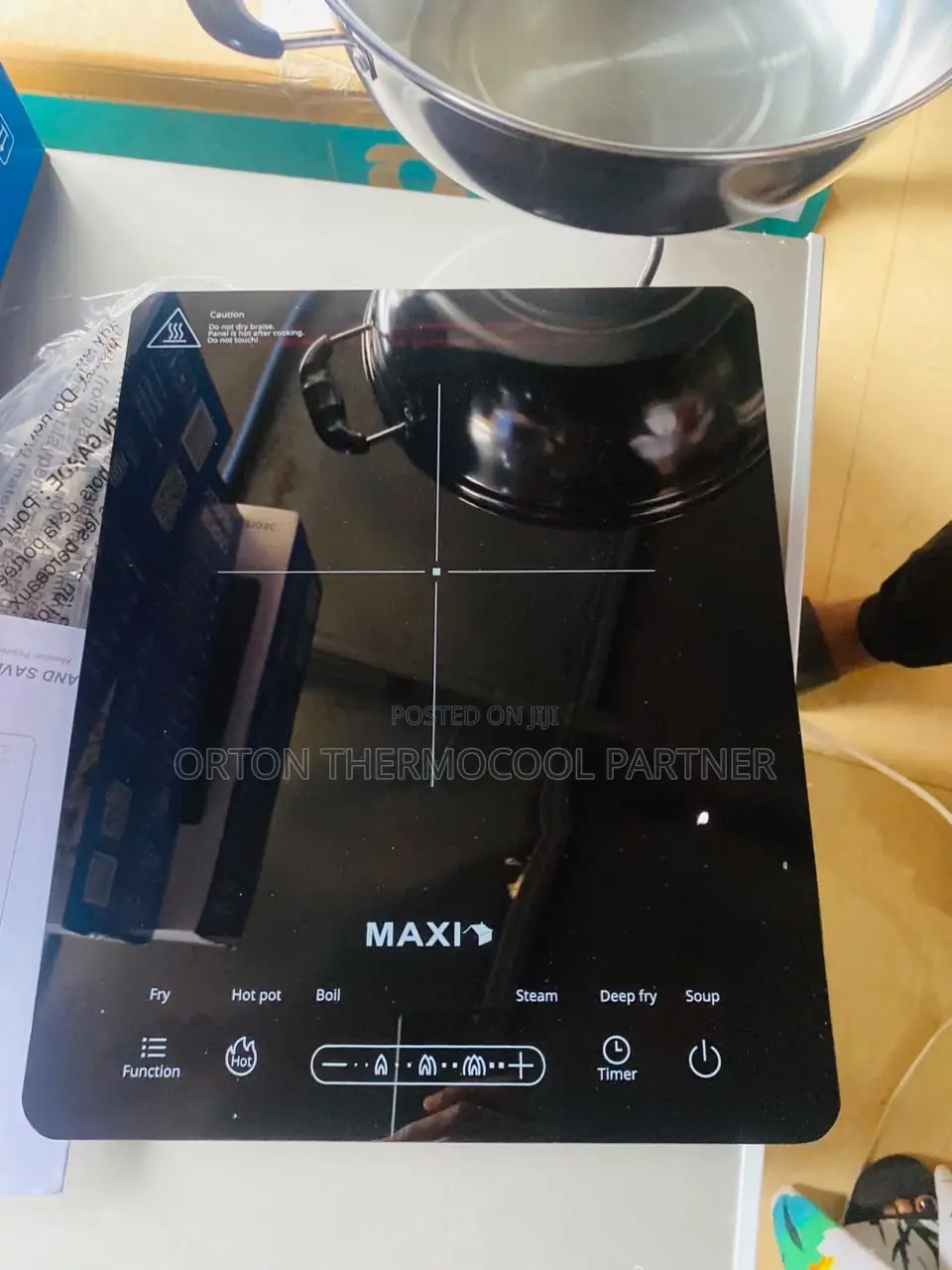 Maxi Induction Cooker