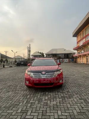 Toyota Venza LE 2010 Red