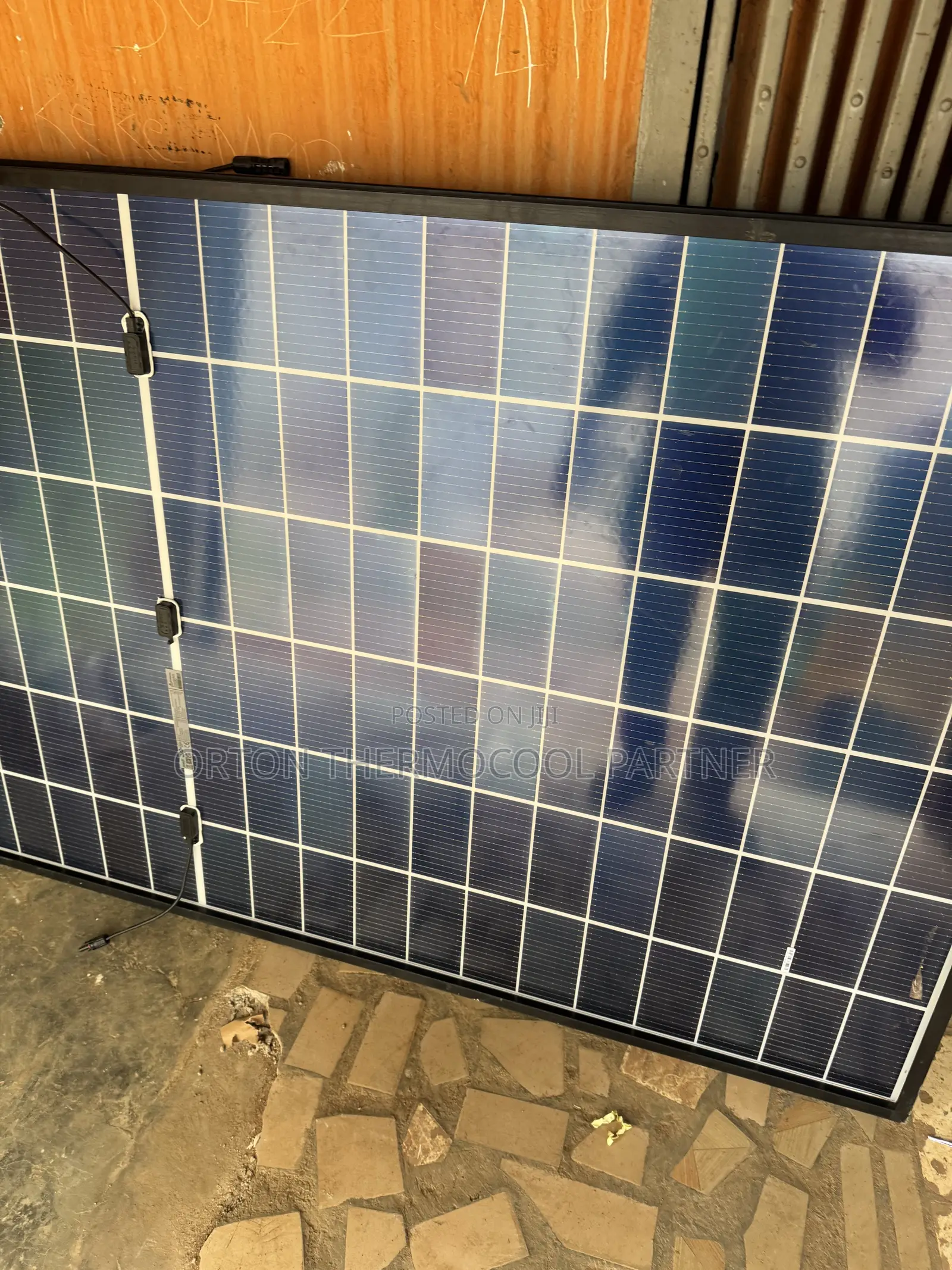 Solar Panel 750w/650w