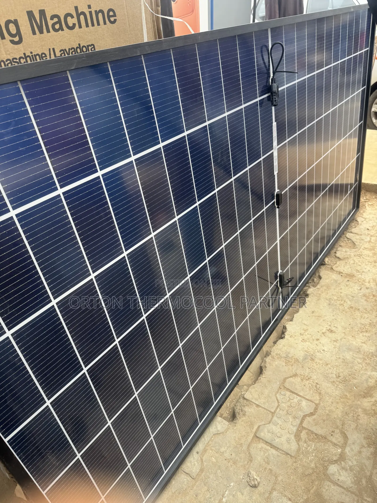 Solar Panel 750w/650w