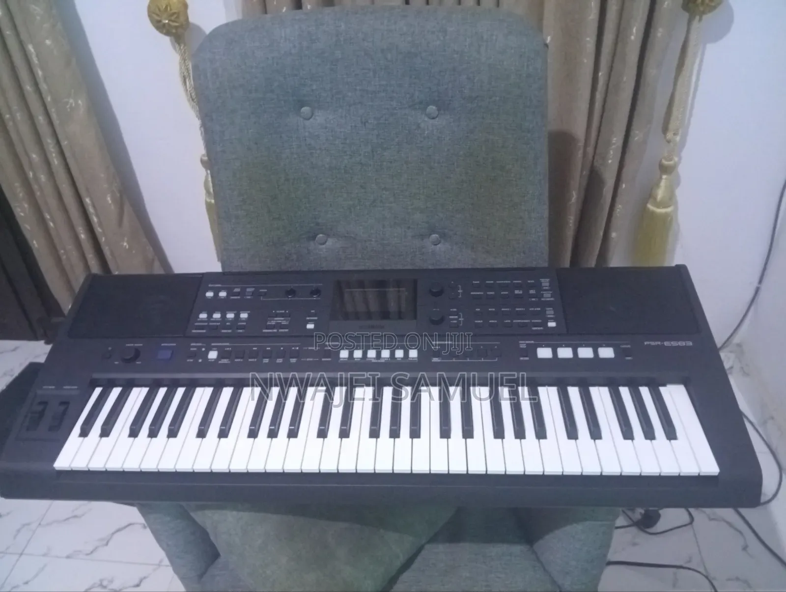 Yamaha PSR E 583