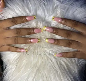 French Tip Nail