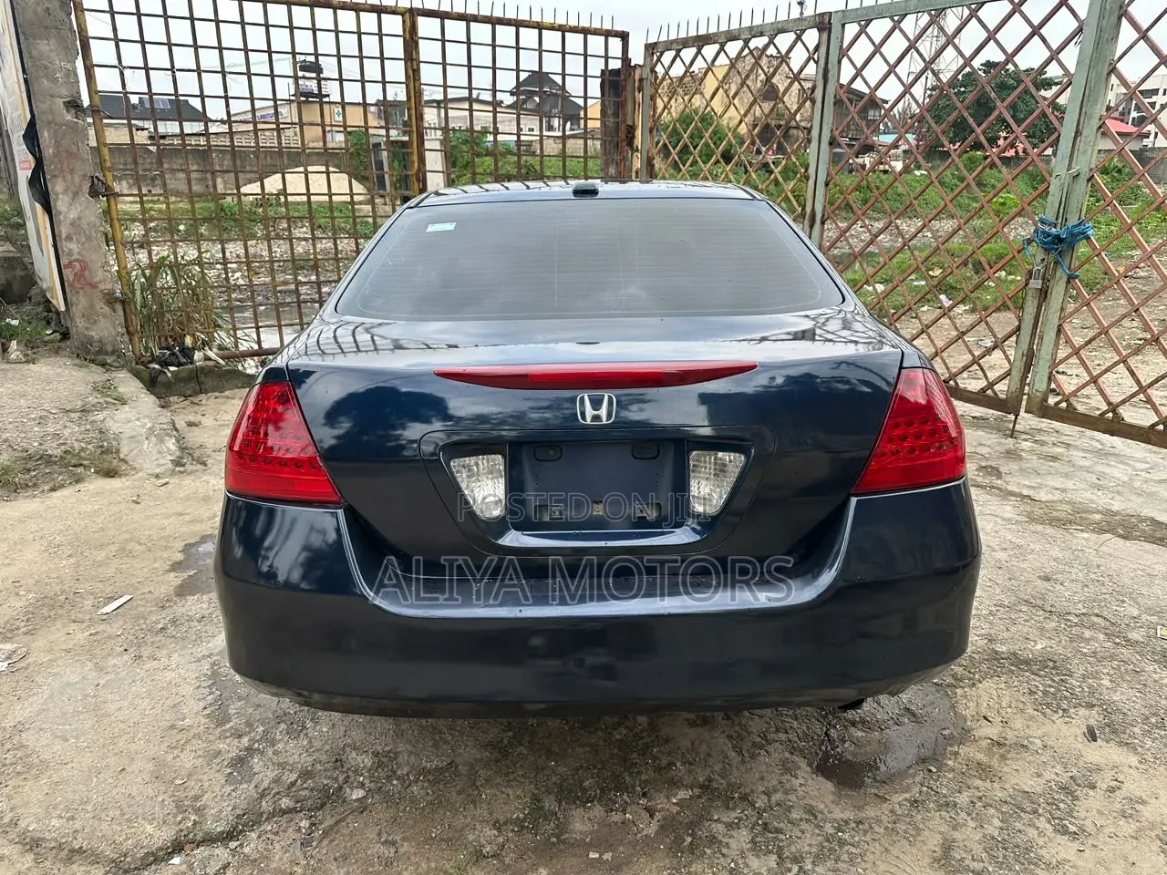 Honda Accord 2006 Blue