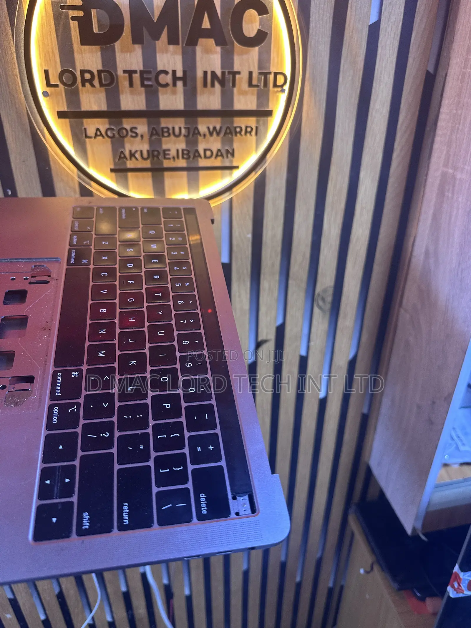 MacBook Pro -Air Keyboard Replacement 2013-2026