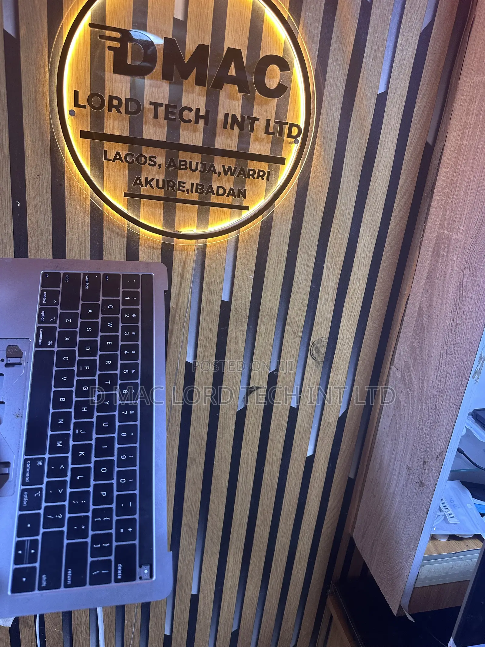 MacBook Pro -Air Keyboard Replacement 2013-2026