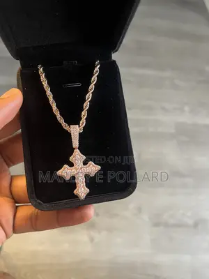 Rose Gold A+ CZ Diamond Cross Iced Out Pendant Rope Necklace