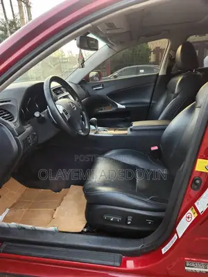 Lexus IS 250 2013 Maroon
