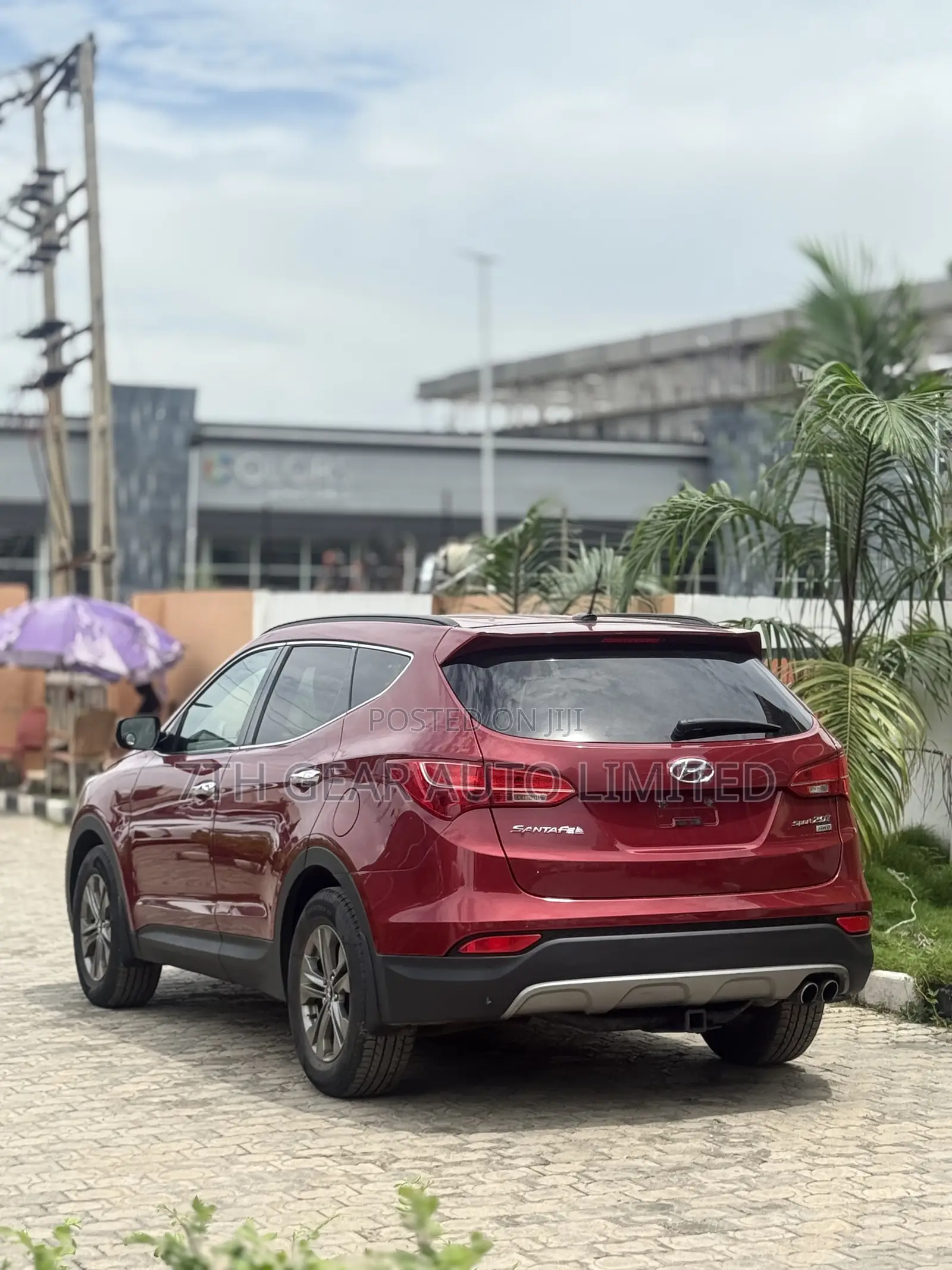 Hyundai Santa Fe 2014 Red