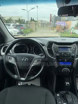 Hyundai Santa Fe 2014 Red