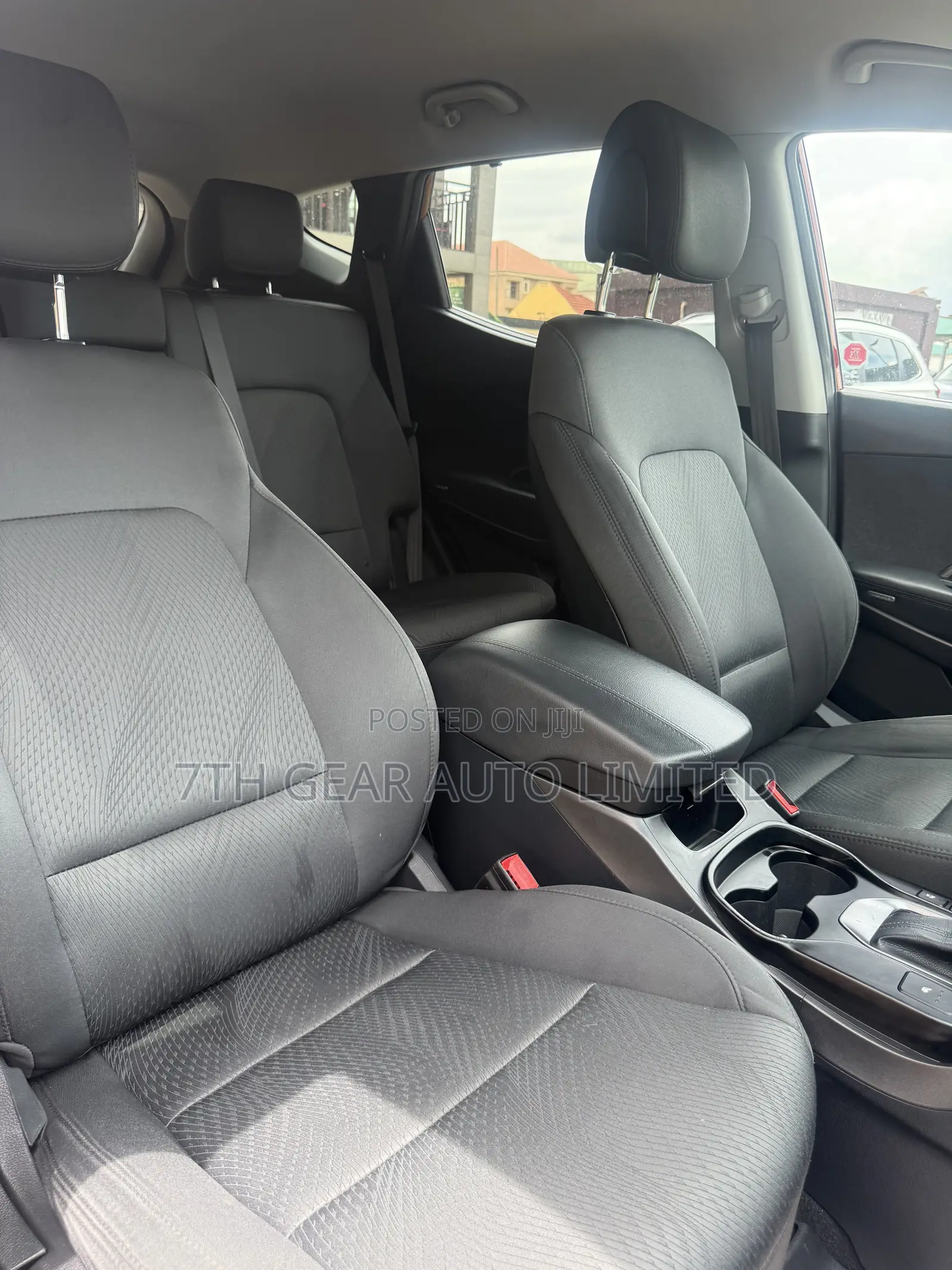 Hyundai Santa Fe 2014 Red