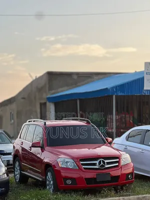 Mercedes-Benz GLK-Class 2011 Red