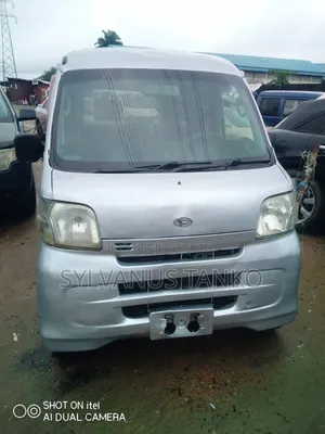 Daihatsu Hijet 2010 Silver