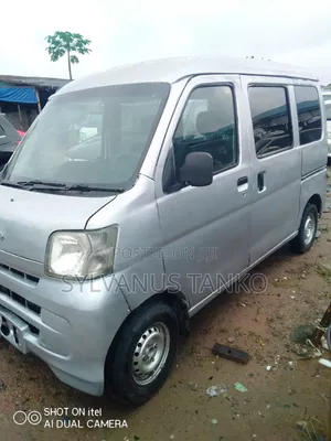 Daihatsu Hijet 2010 Silver