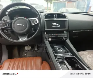 Jaguar F-Pace 2020 Blue