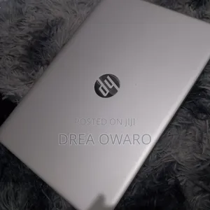 Laptop HP 15-dw1197nia 8GB Intel Celeron HDD 1T