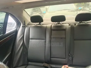 Mercedes-Benz C300 2012 Black