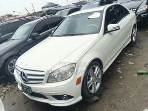 Mercedes-Benz C300 2012 White