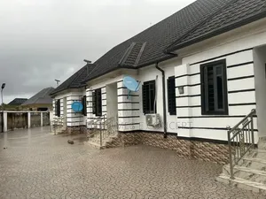 4bdrm Bungalow in Emma House, Isoko for sale