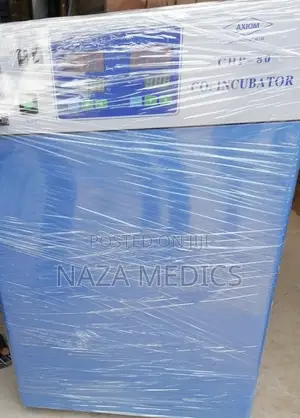 CO2 Incubator (Axiom UK)