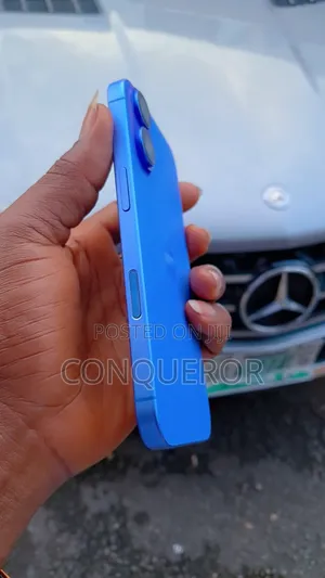 Apple iPhone 16 256 GB Blue