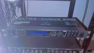 Ultra Curve Pro