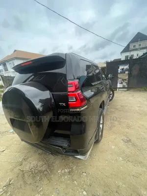 Toyota Land Cruiser Prado 2018 Black
