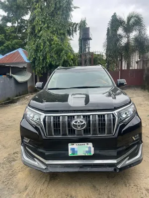 Toyota Land Cruiser Prado 2018 Black