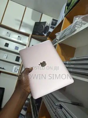 Laptop Apple MacBook 2017 8GB Intel Core i5 SSD 512GB