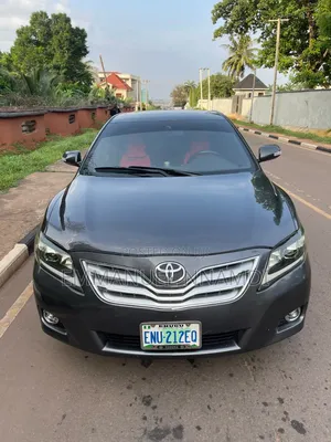 Toyota Camry 2010 Gray