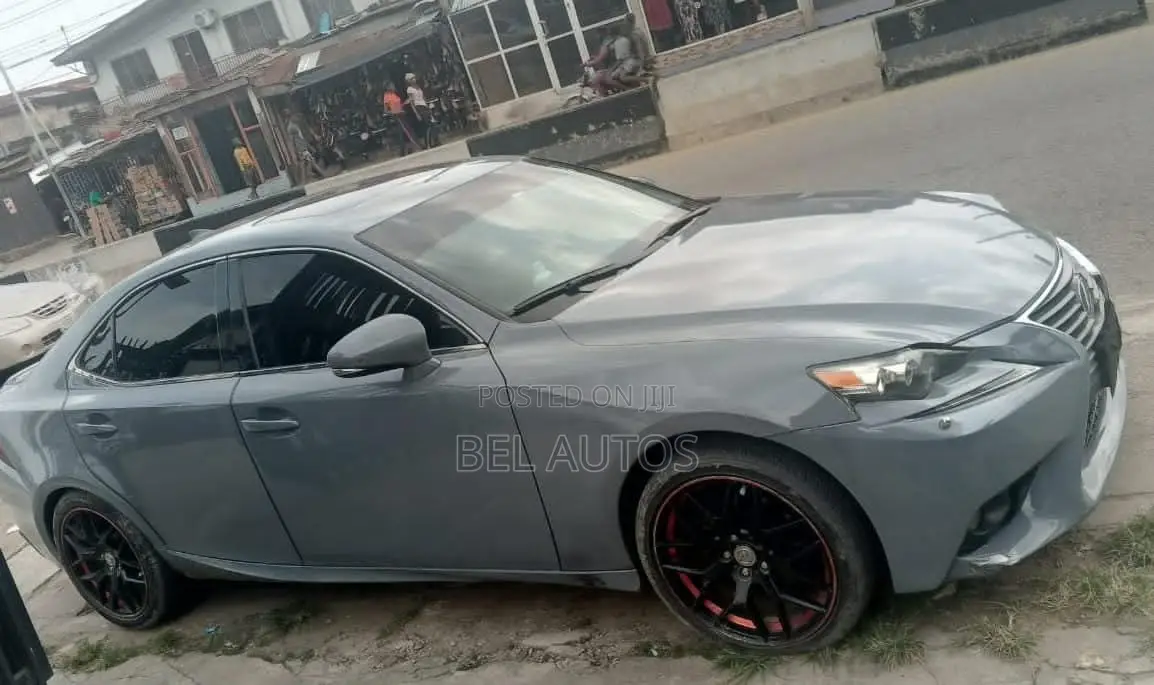 Lexus IS 2014 Gray