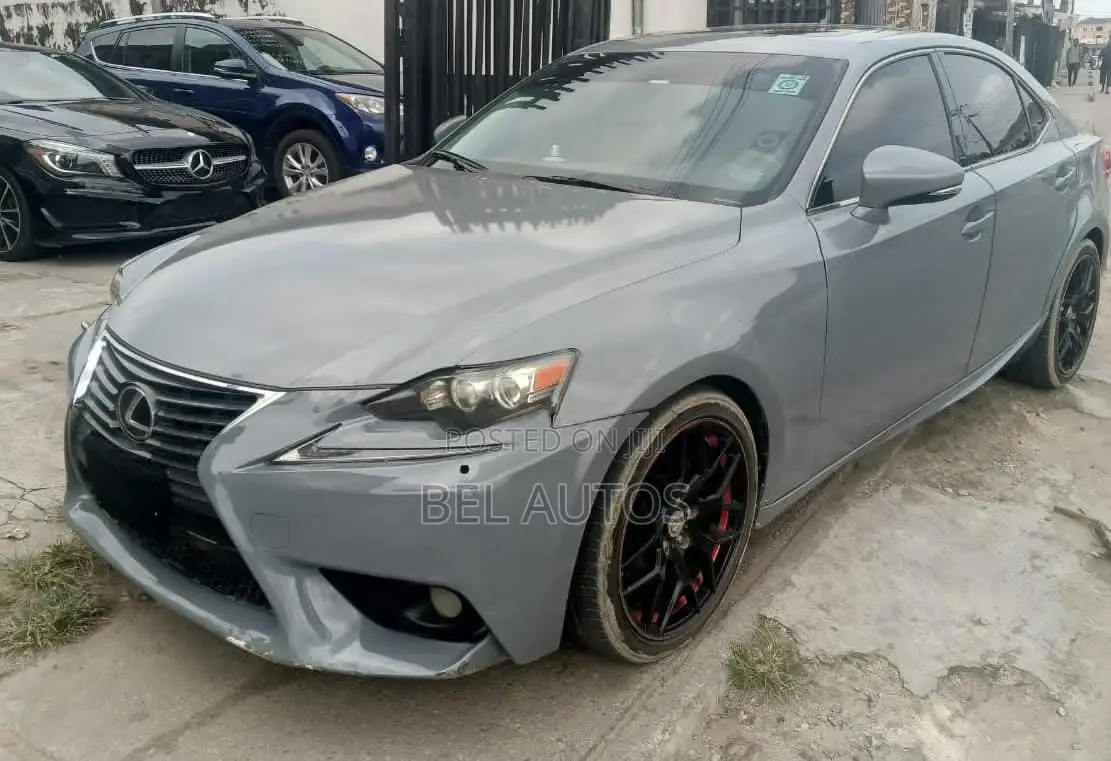 Lexus IS 2014 Gray