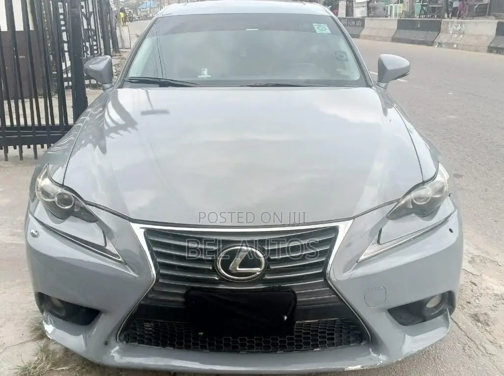 Lexus IS 2014 Gray